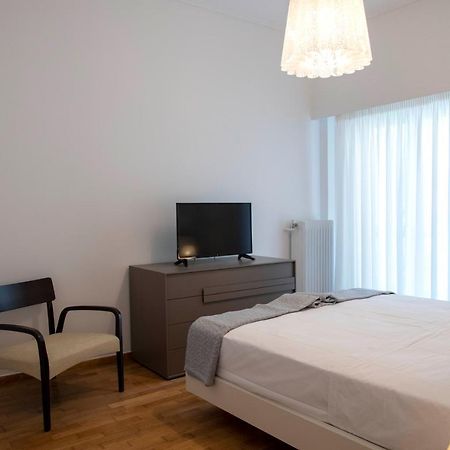 Marianna'S Stylish Brand New Apt In The Heart Of Атина Екстериор снимка