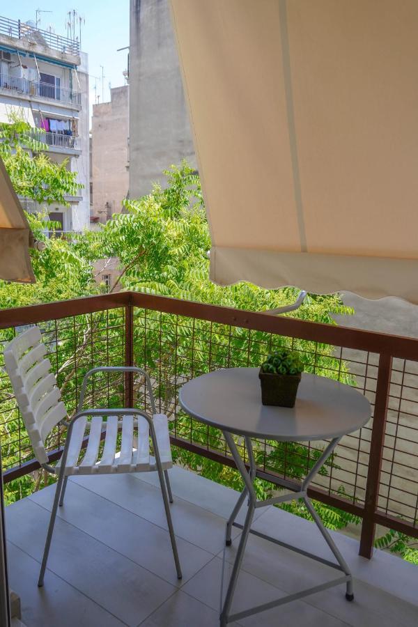 Marianna'S Stylish Brand New Apt In The Heart Of Атина Екстериор снимка