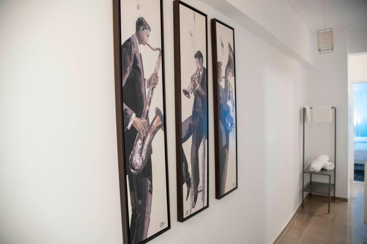 Marianna'S Stylish Brand New Apt In The Heart Of Атина Екстериор снимка